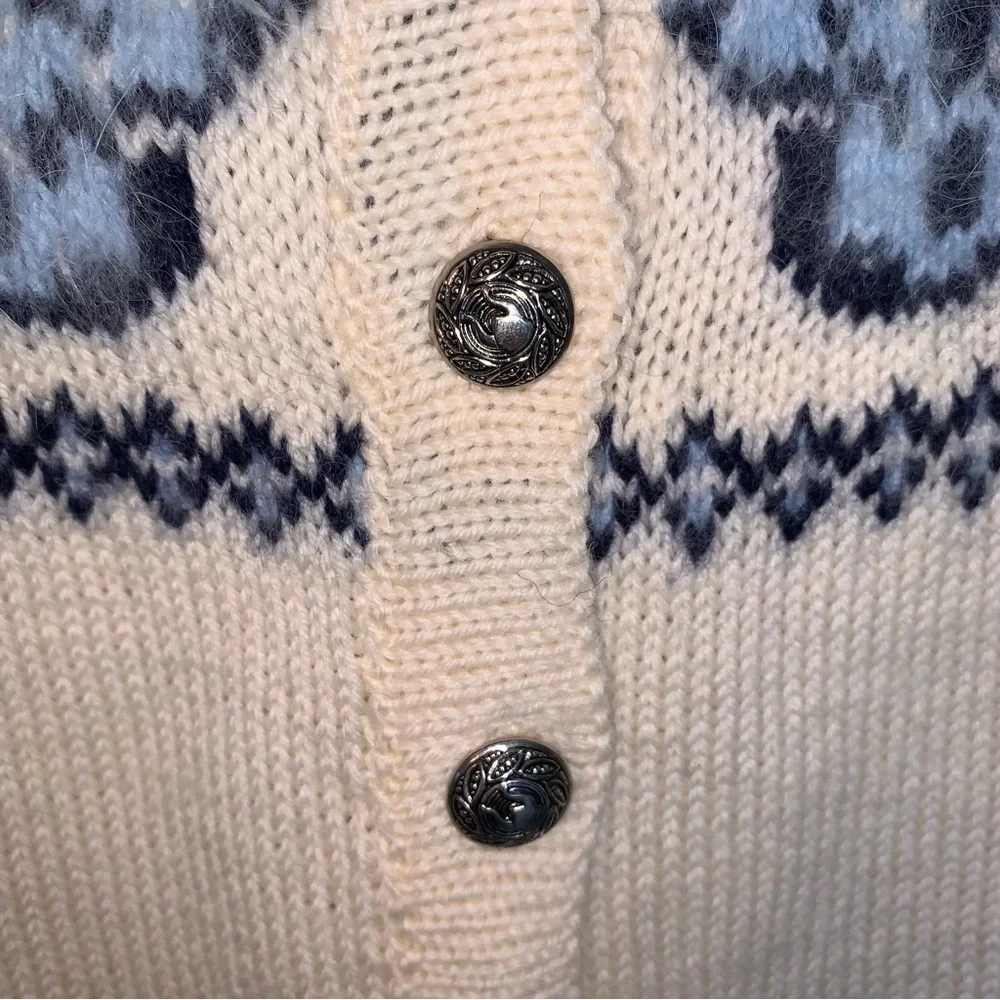 Vintage Hudson's Bay Company 100% Pure Wool Butterfly Fair Aisle Cardigan - Picture 5 of 9
